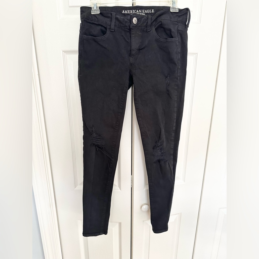 American Eagle black ripped jeans